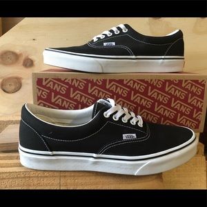 Vans Era (NEW WITH BOX)